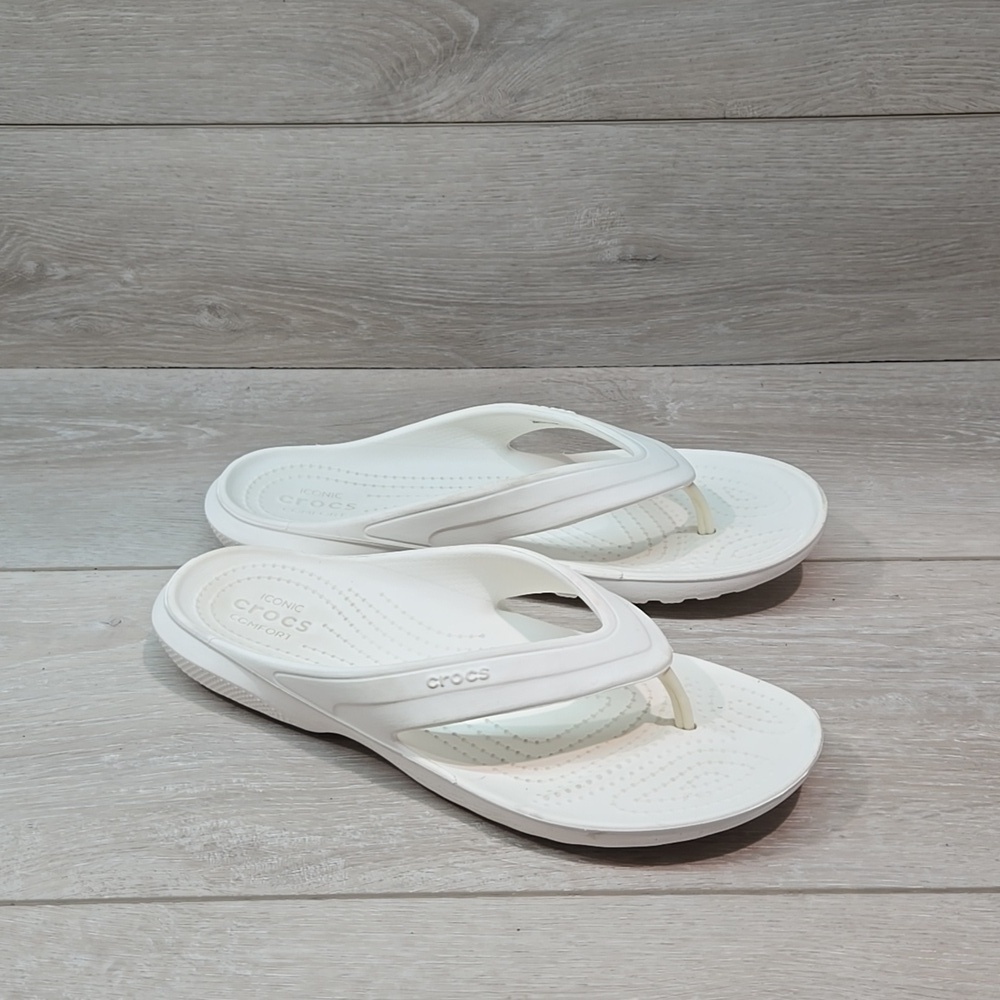 Crocs Women Outdoor Hiking Thong Sandals Slide shoes sz 6